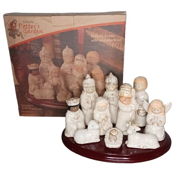 VTG Kirkland's Potter's Garden Nativity Scene Ceramic 10 Piece Set + Wood Base - Picture 1 of 5